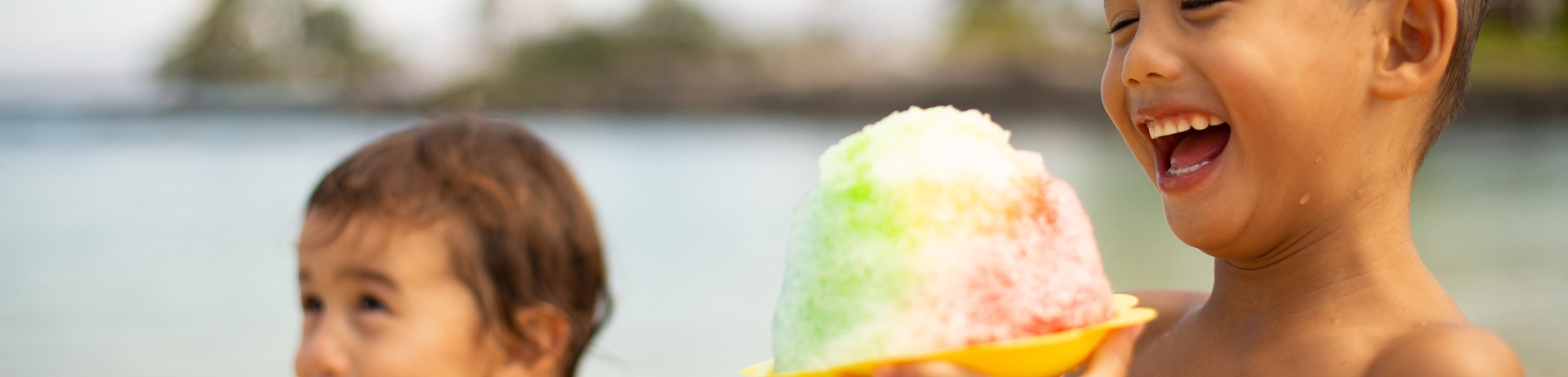 kids eating shaved ice